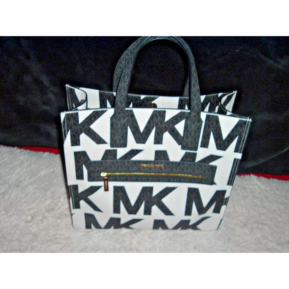Michael Kors Kenly LARGE Tote Bag 14" by 14" Optic White Retails $398.00